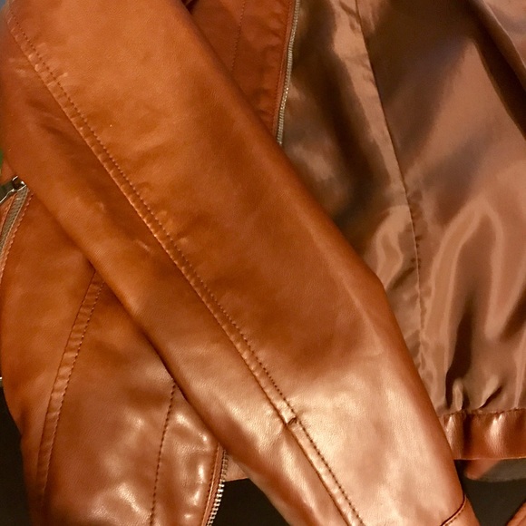 💥Express 2-4-1 Price leather jackets Deal - Picture 5 of 8